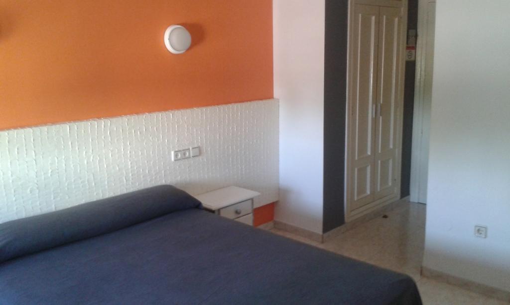 Hotel Cervantes Mahora Esterno foto